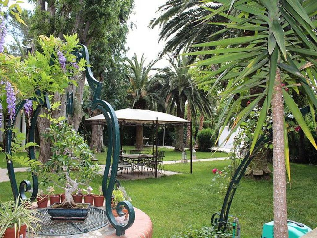 Domaine Saint Nicolas Bed and Breakfast Perpignan Exteriör bild